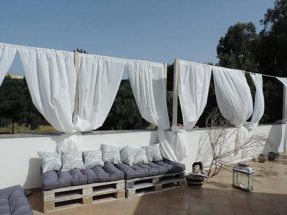 לינה וארוחת בוקר רג'יו די קאלאבריה Il Giardino D'Ulisse מראה חיצוני תמונה